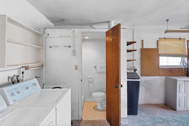 1768 HARBOR CIRCLE E, Largo, FL 33770