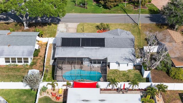 1768 HARBOR CIRCLE E, Largo, FL 33770