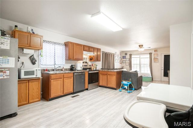 1005 N Lafayette Street, Doniphan, MO 63935