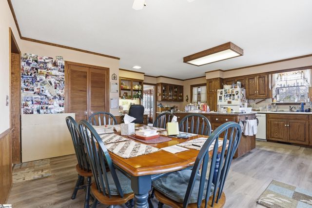 209 Powdersville Main, Powdersville, SC 29642