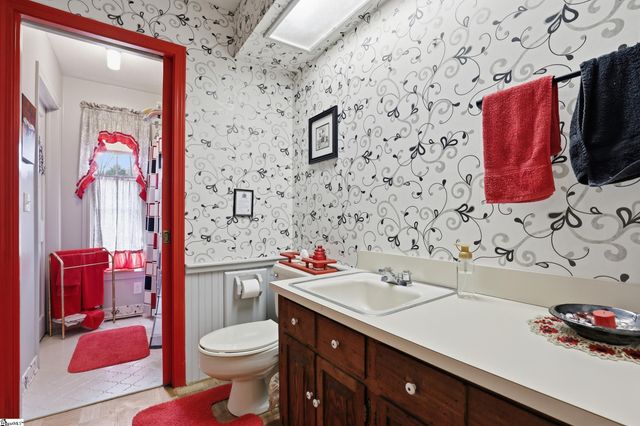 209 Powdersville Main, Powdersville, SC 29642