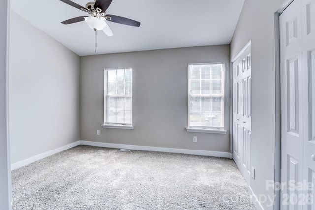 6129 Windsor Gate Lane, Charlotte, NC 28215