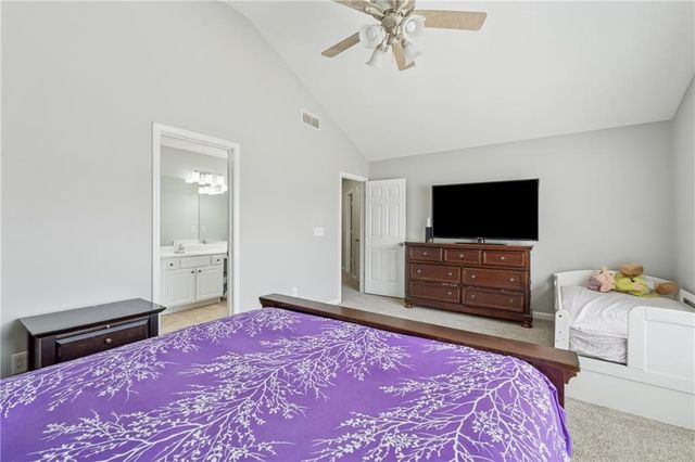 2000 Maple Ridge NW Court, Acworth, GA 30101