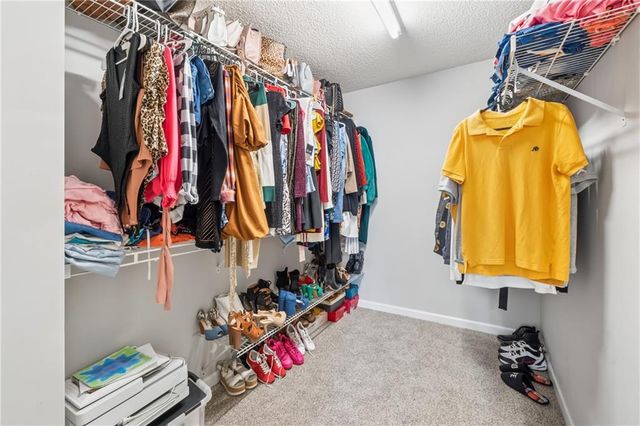 2000 Maple Ridge NW Court, Acworth, GA 30101