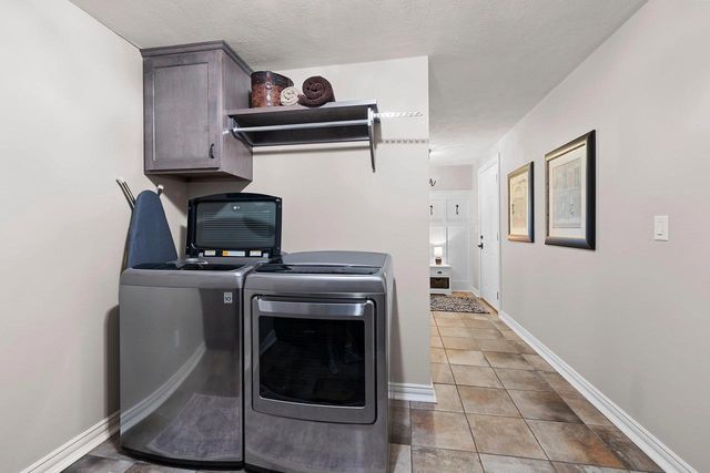 2850 MAYFLOWER ROAD, Green Bay, WI 54311