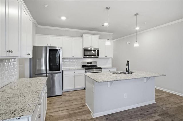 776 Woodstock Grove, Woodstock, GA 30188