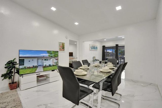 5434 SW 25th Avenue, Dania Beach, FL 33312