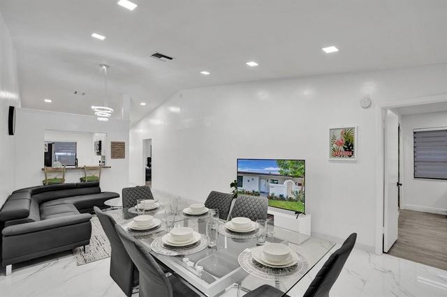 5434 SW 25th Avenue, Dania Beach, FL 33312