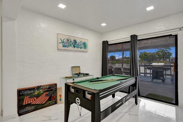 5434 SW 25th Avenue, Dania Beach, FL 33312