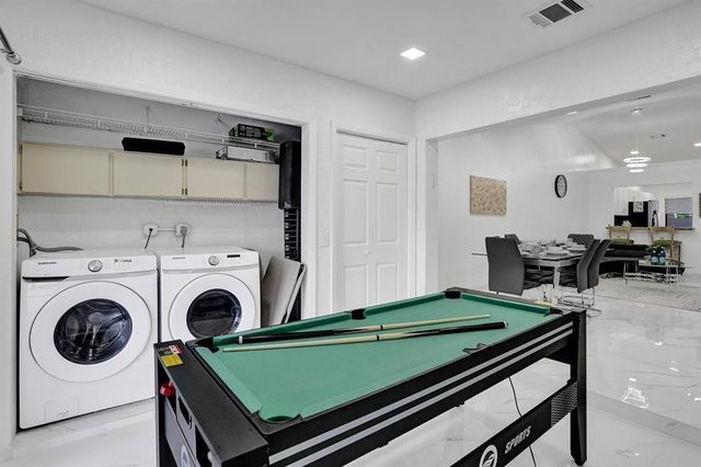 5434 SW 25th Avenue, Dania Beach, FL 33312