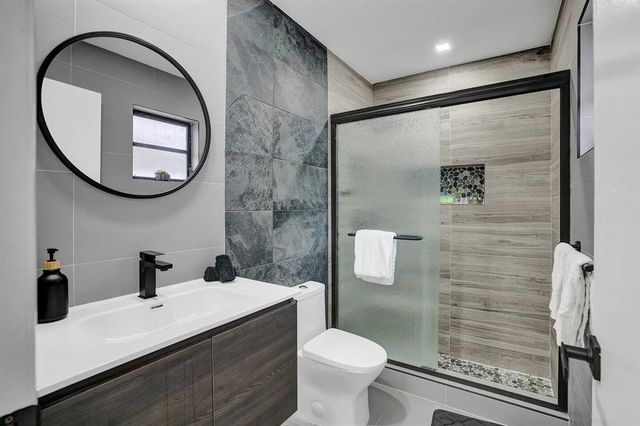 5434 SW 25th Avenue, Dania Beach, FL 33312