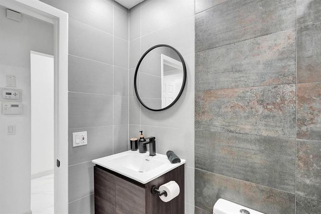 5434 SW 25th Avenue, Dania Beach, FL 33312