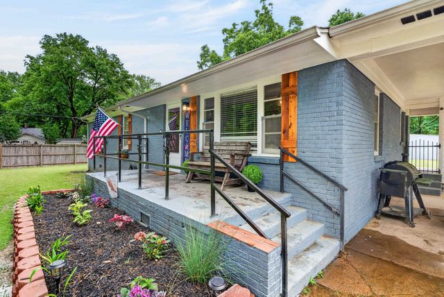 5811 WOODLAWN RD, Bartlett, TN 38134