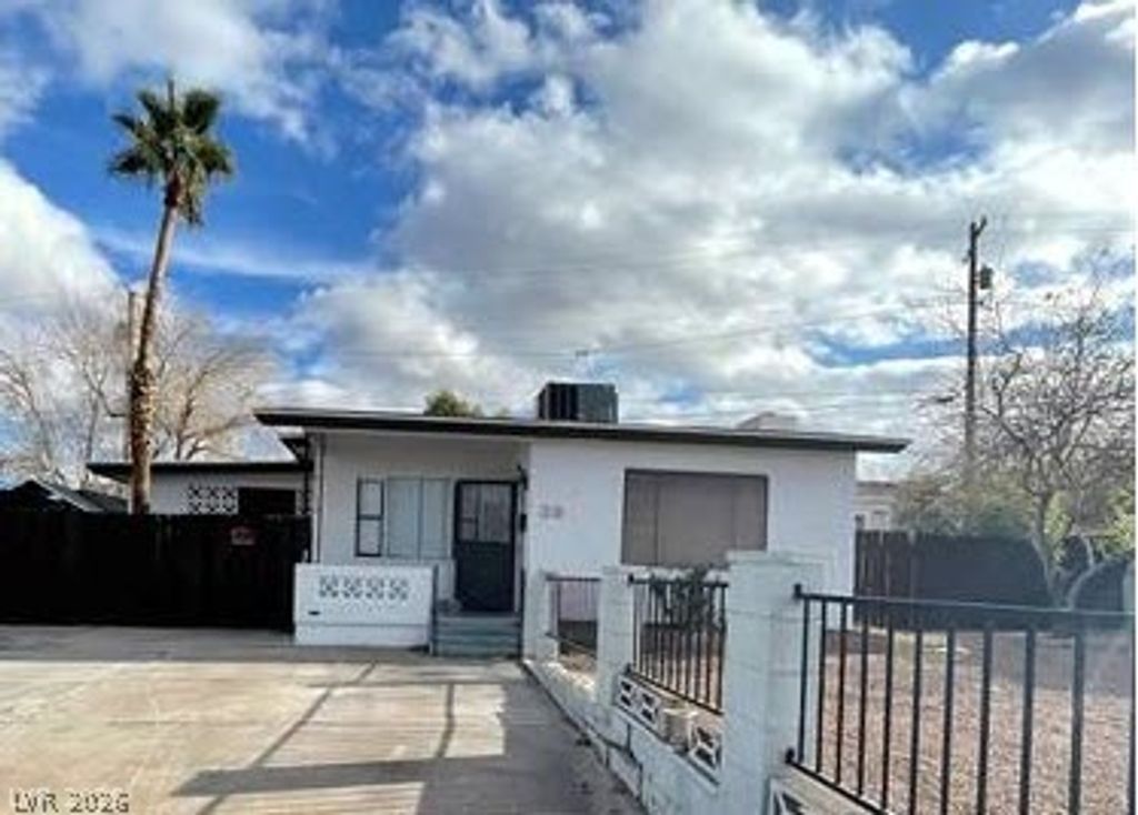 39 East Pacific Avenue, Henderson, NV 89015 — exterior