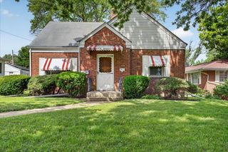 911 21st Street, Rockford, IL 61108