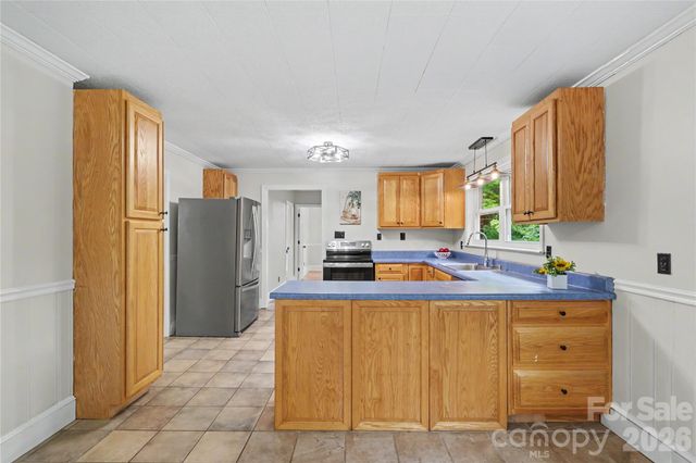 163 Madison Avenue NE, Concord, NC 28025