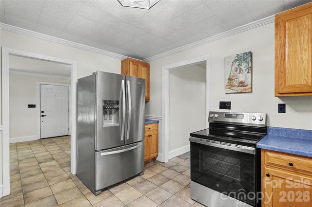 163 Madison Avenue NE, Concord, NC 28025