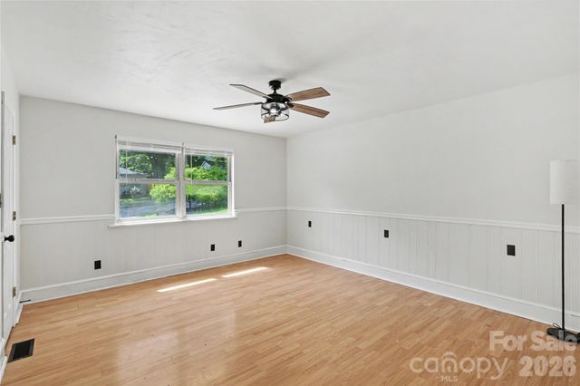 163 Madison Avenue NE, Concord, NC 28025