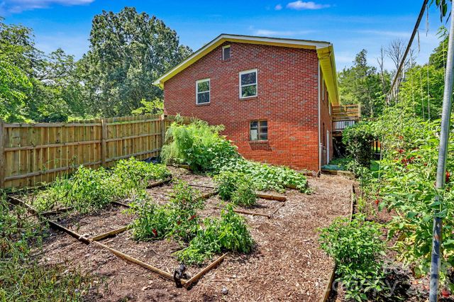 163 Madison Avenue NE, Concord, NC 28025