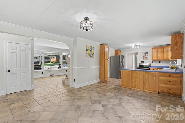 163 Madison Avenue NE, Concord, NC 28025