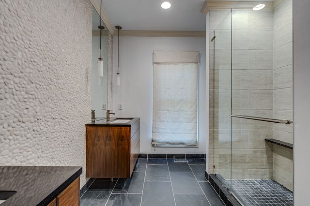 1605 Ardenwood Ct, Nashville, TN 37215