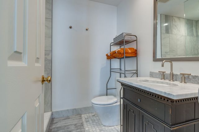 1605 Ardenwood Ct, Nashville, TN 37215