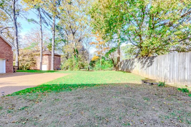 1605 Ardenwood Ct, Nashville, TN 37215