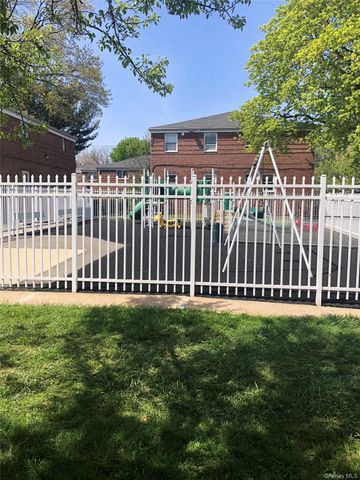 224-38 Kingsbury Ave A, Bayside, NY 11364