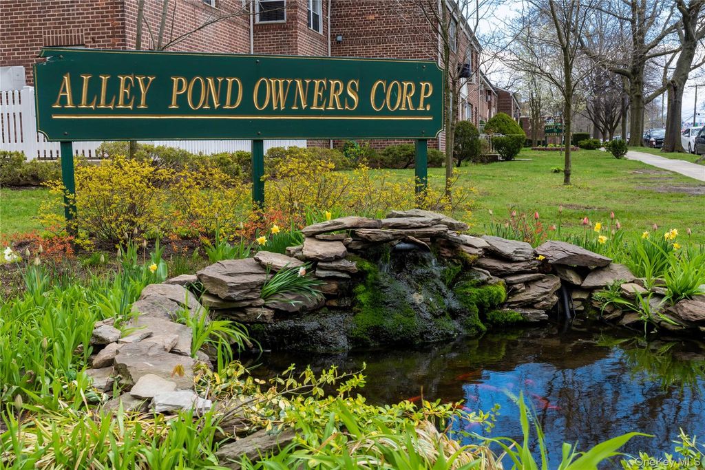 224-38 Kingsbury Ave A, Bayside, NY 11364