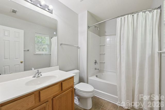 124 Clydesdale Court, Matthews, NC 28104