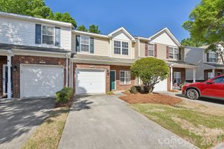 124 Clydesdale Court, Matthews, NC 28104