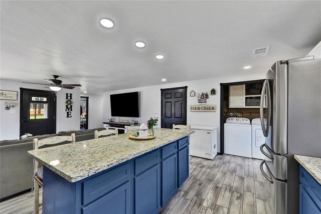 19800 Woodridge Drive, Newalla, OK 74857
