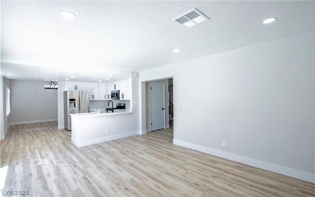 7527 Palermo Avenue, Las Vegas, NV 89147