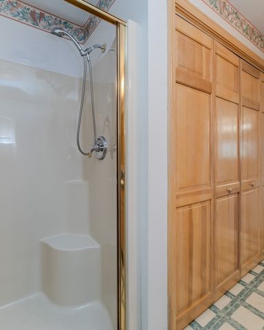 45 Shadow Brook Est 45, South Hadley, MA 01075