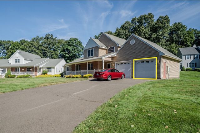 45 Shadow Brook Est 45, South Hadley, MA 01075
