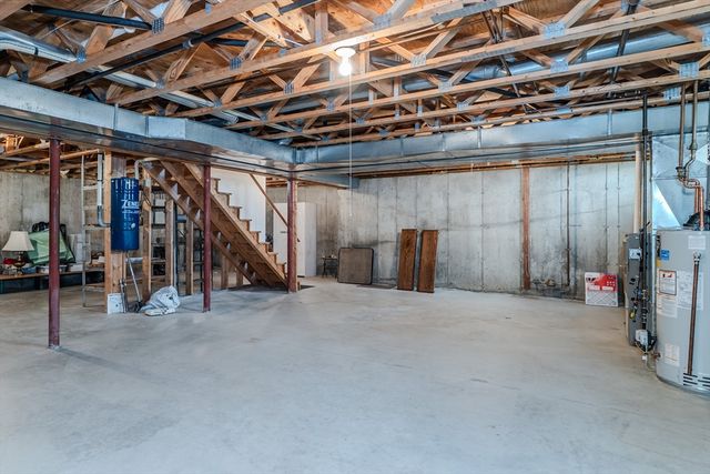 45 Shadow Brook Est 45, South Hadley, MA 01075