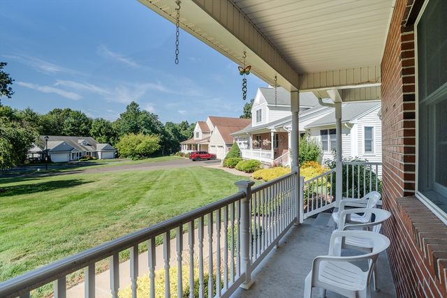 45 Shadow Brook Est 45, South Hadley, MA 01075