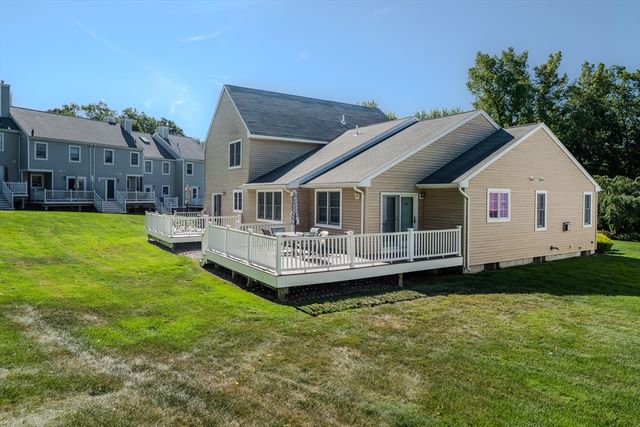 45 Shadow Brook Est 45, South Hadley, MA 01075