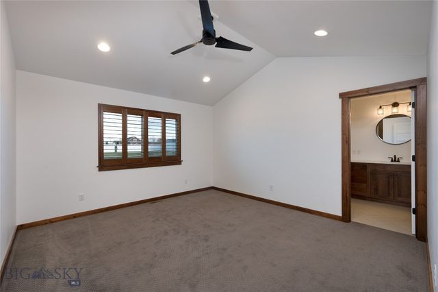 915 Stewart Loop, Bozeman, MT 59718