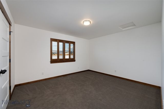 915 Stewart Loop, Bozeman, MT 59718