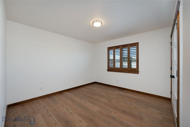 915 Stewart Loop, Bozeman, MT 59718