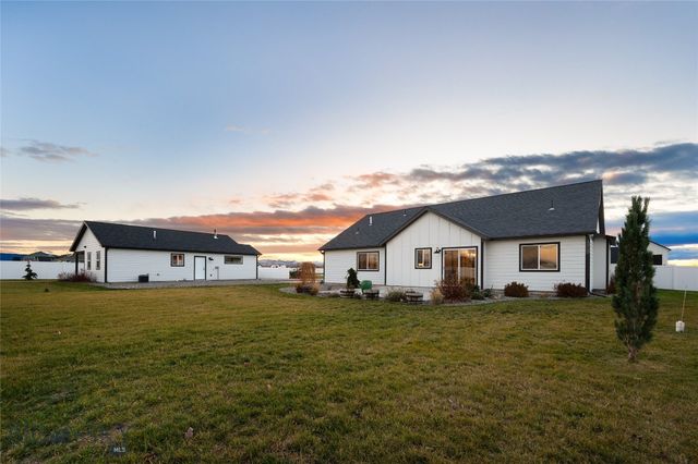 915 Stewart Loop, Bozeman, MT 59718