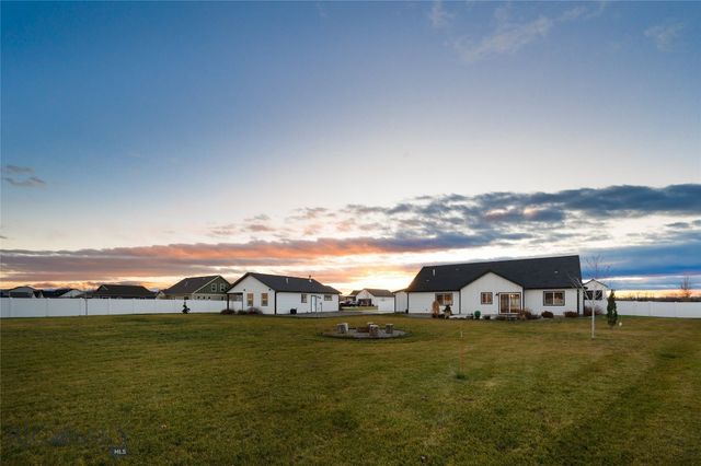 915 Stewart Loop, Bozeman, MT 59718