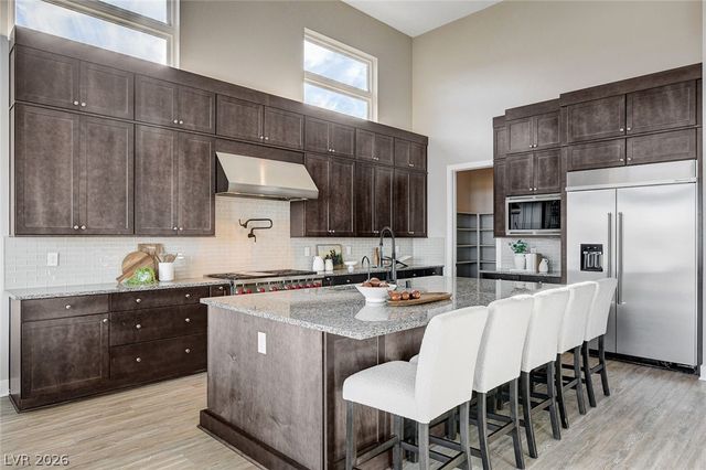 156 Tre Pietre Street, Henderson, NV 89011