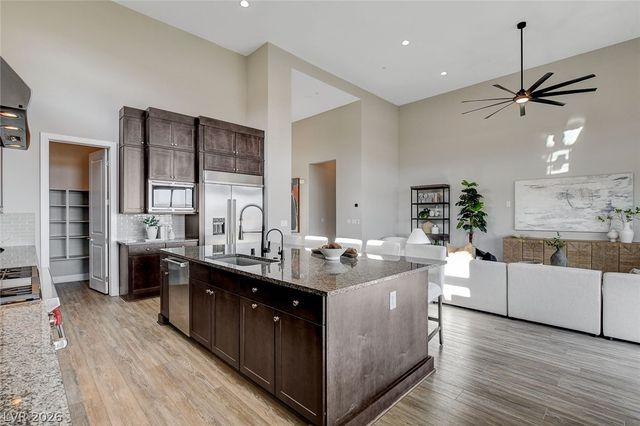 156 Tre Pietre Street, Henderson, NV 89011