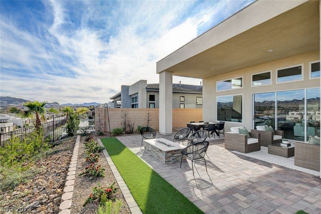 156 Tre Pietre Street, Henderson, NV 89011