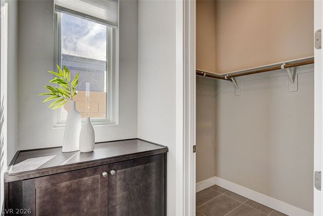 156 Tre Pietre Street, Henderson, NV 89011