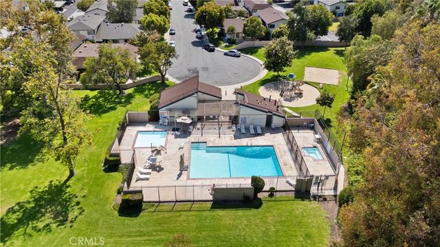 2192 Dawn Court, Thousand Oaks, CA 91362