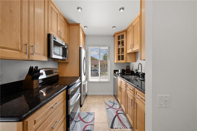 2192 Dawn Court, Thousand Oaks, CA 91362