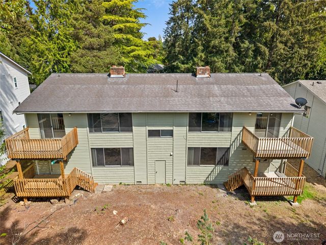19433 28th Avenue NE, Lake Forest Park, WA 98155